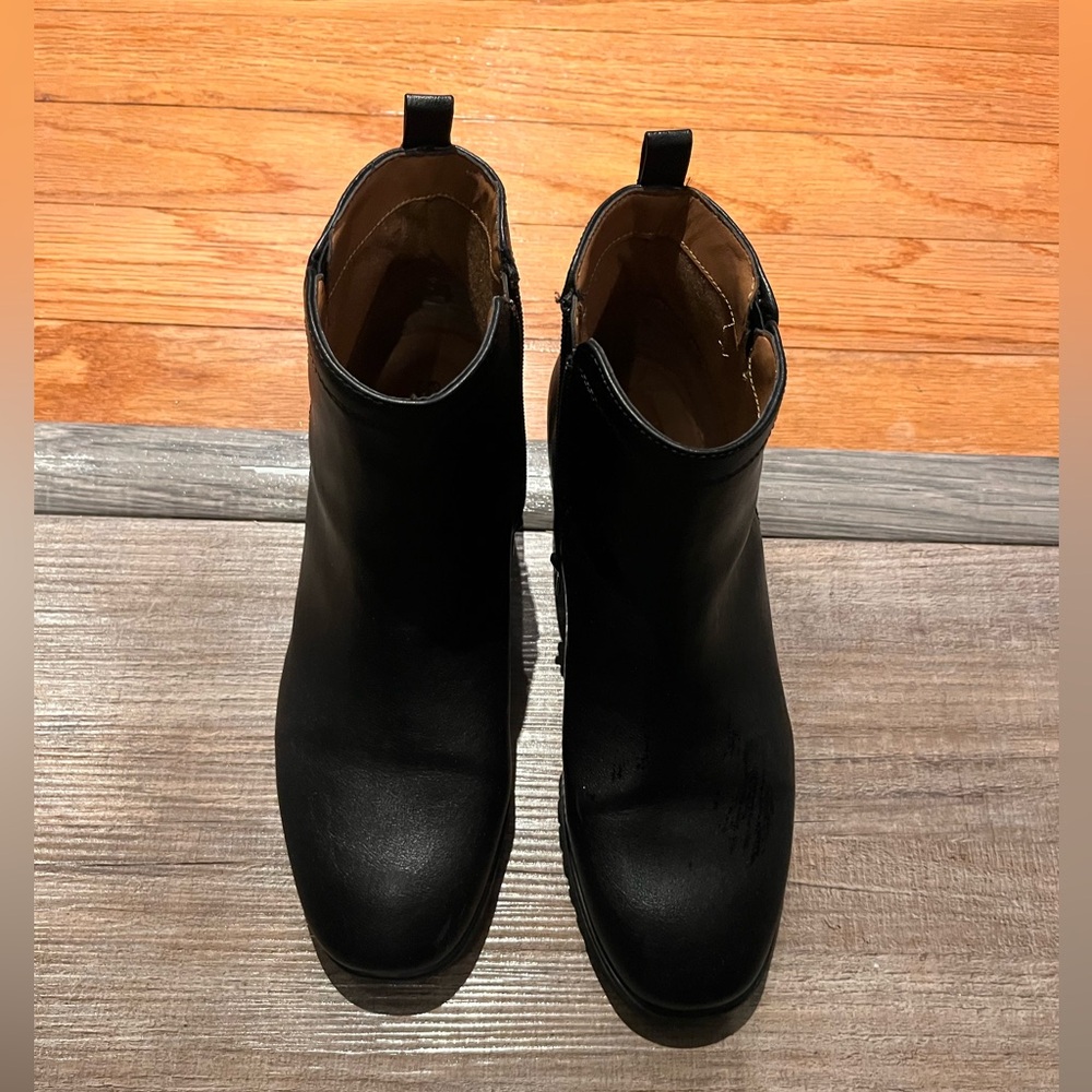 Black Ankle Boots with Square Toe